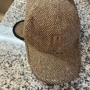 Ediko Wool cap with Ear flaps